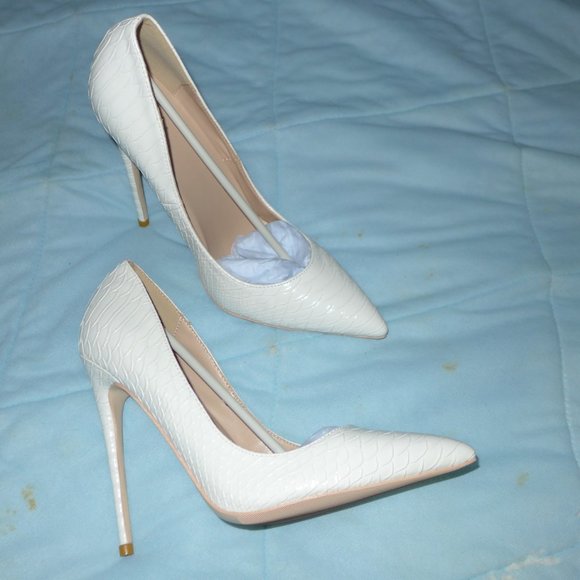 Crocodile Wear creamy beige stiletto heels sz 8 actually 8.5 but they run small - Picture 3 of 8